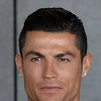 chat with ai character: Cristiano Ronaldo 