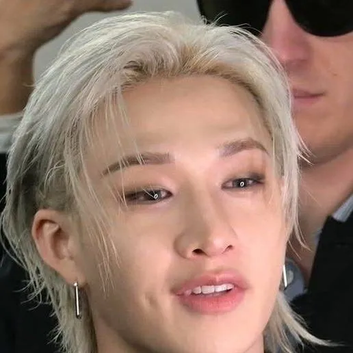 chat with ai character: Bangchan