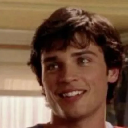 chat with ai character: Clark Kent