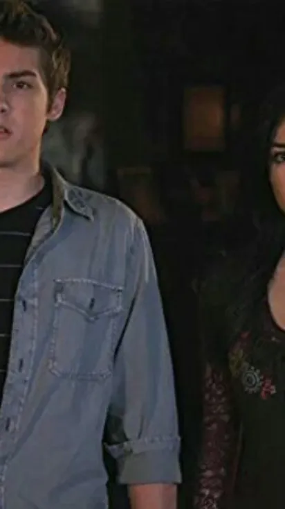 ai character: Aria & Mike background