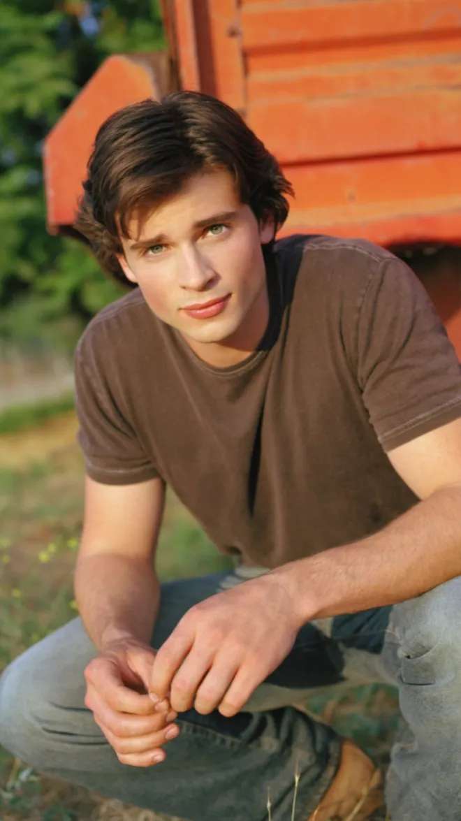 ai character: Clark Kent  background