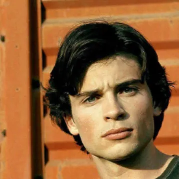 chat with ai character: Clark Kent 