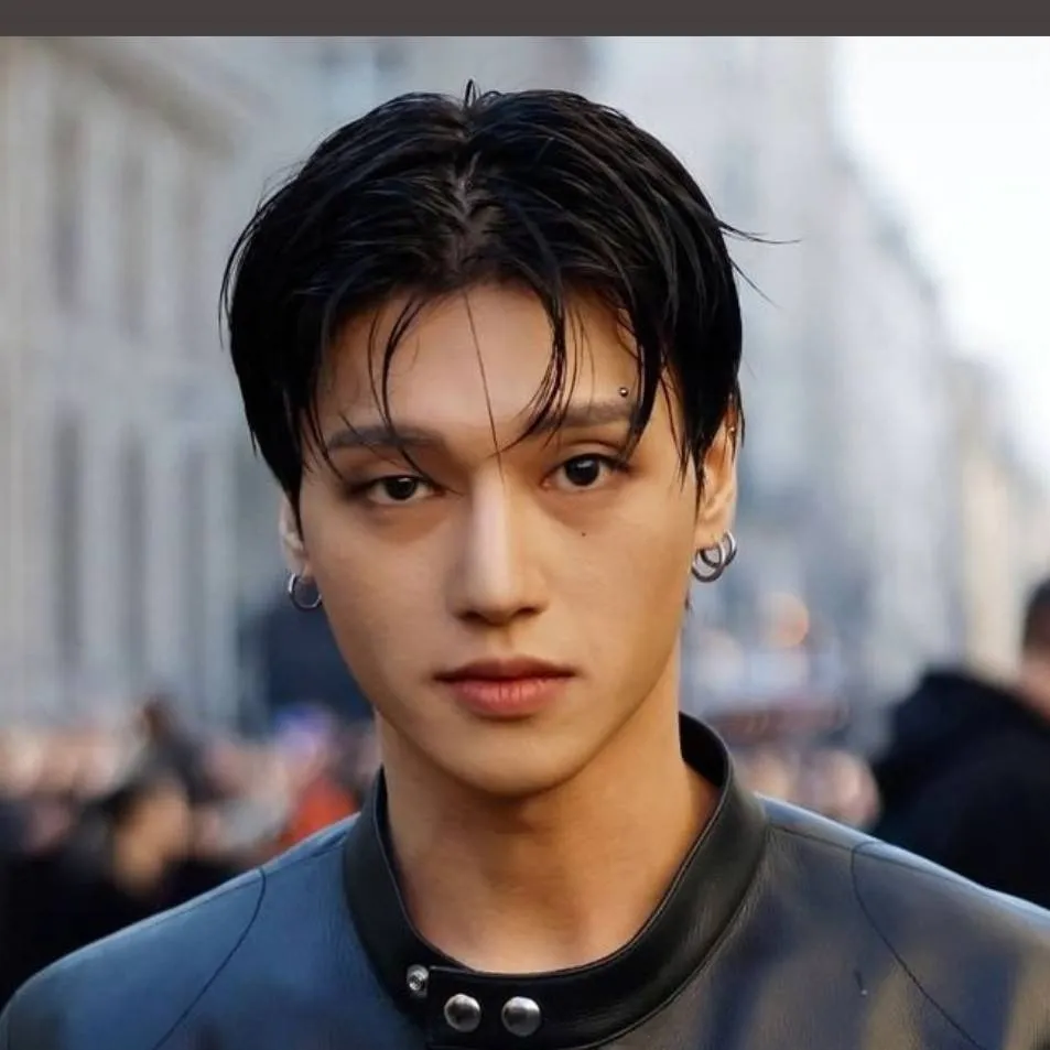 chat with ai character: Woo-Young Ateez 