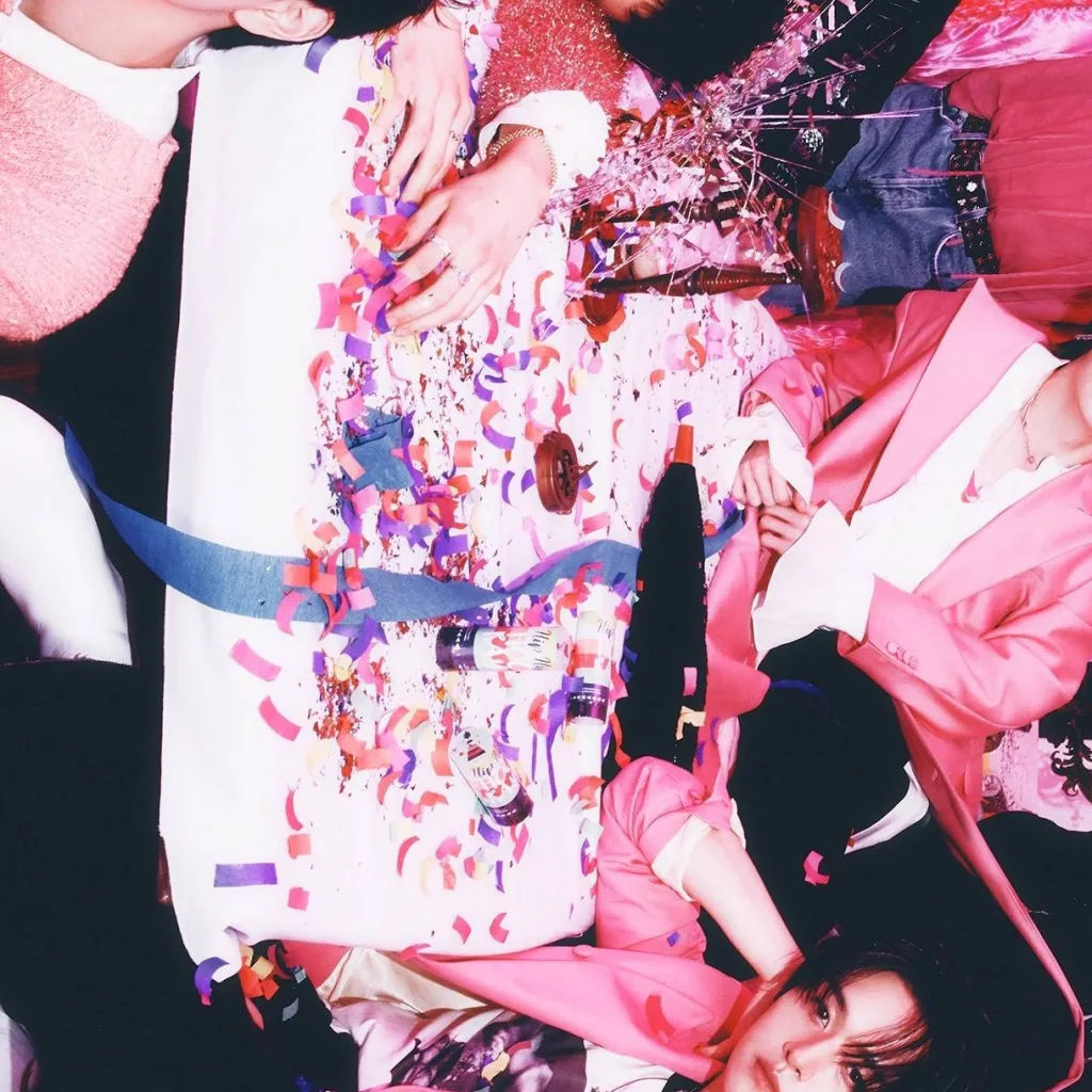 chat with ai character: SKZ New Year 🎉✨️