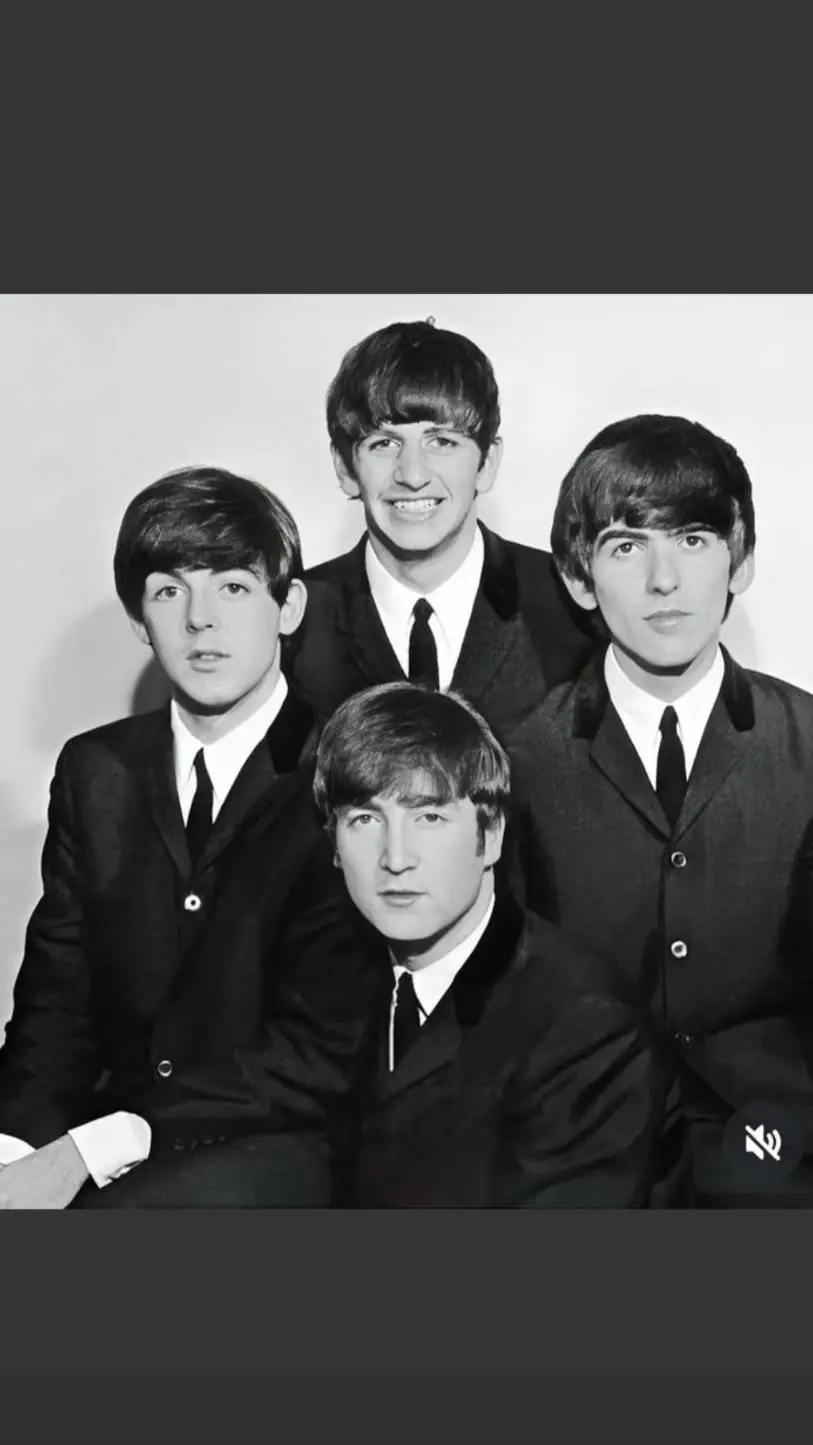 ai character: (giant)Beatles pt3 background