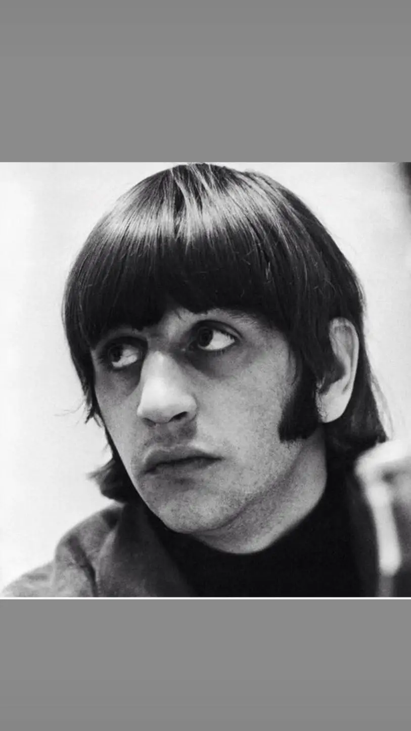 ai character: Ringo Starr  background