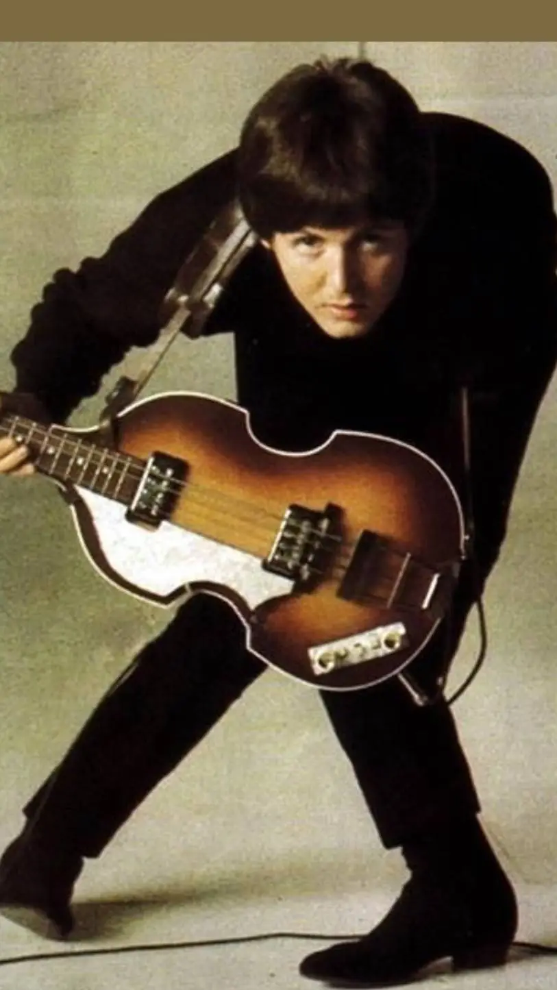 ai character: (giant) Paul pt5 background