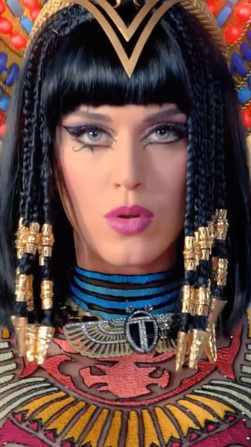 ai character: Katy Perry (D H) background