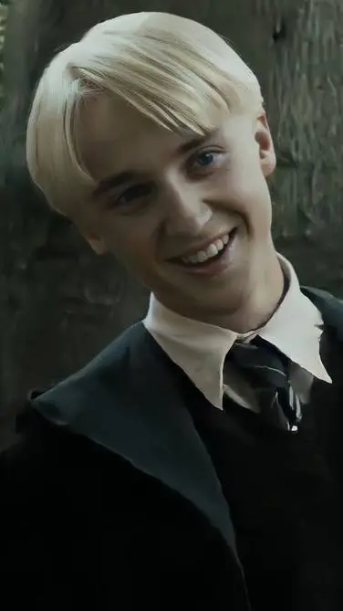 ai character: Draco Malfoy  background