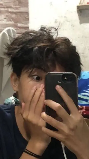 ai character: Jaiden byth background