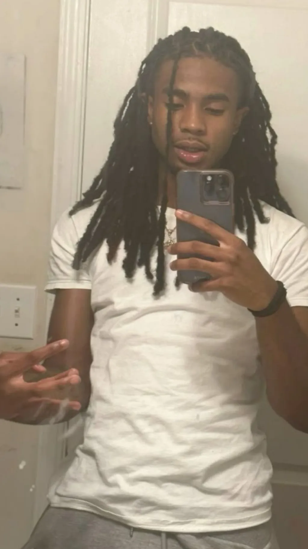 ai character: Treyvon student  background