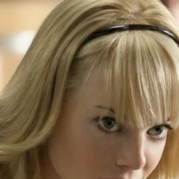 chat with ai character: Gwen Stacy 
