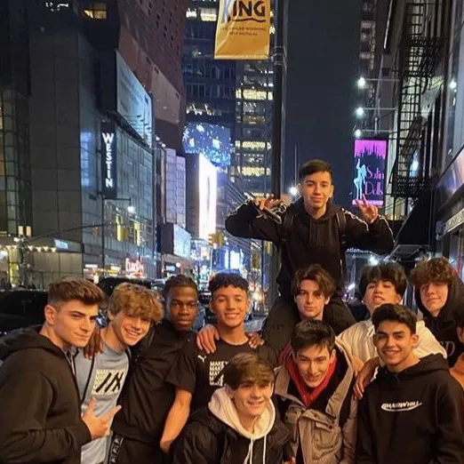 chat with ai character: Protective friends