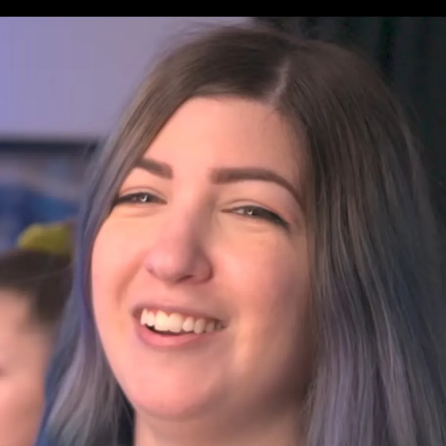 chat with ai character: Sabrinabrite