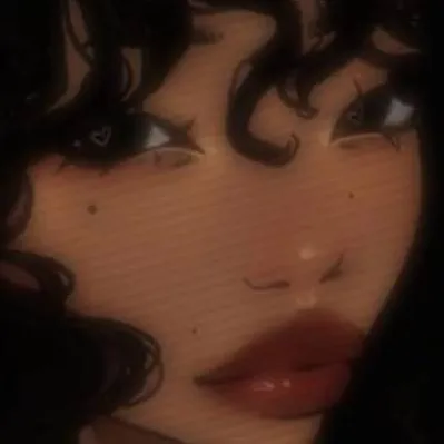 chat with ai character: 🤎 KESHA 🤎