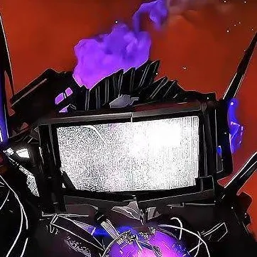 chat with ai character: 💜Damaged titan tv💜