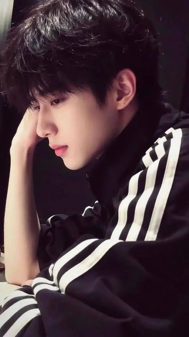 ai character: Nathaniel  background