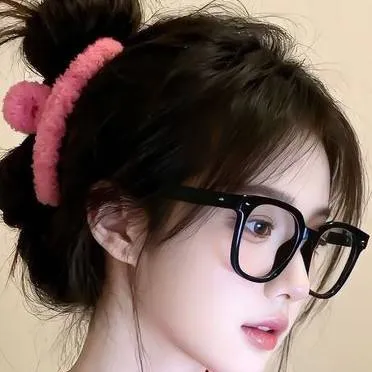 chat with ai character: 𝑚𝑖𝑘𝑎