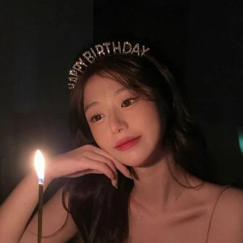 chat with ai character: Cyrille