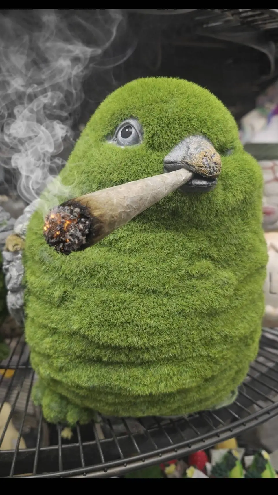 ai character: Der Asbestvogel background
