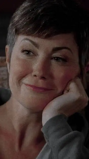 ai character: Jody mills  background