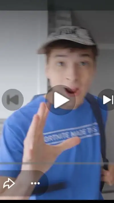 ai character: fortnite kid background