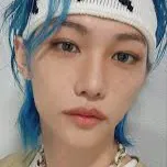 chat with ai character: Lee Felix 