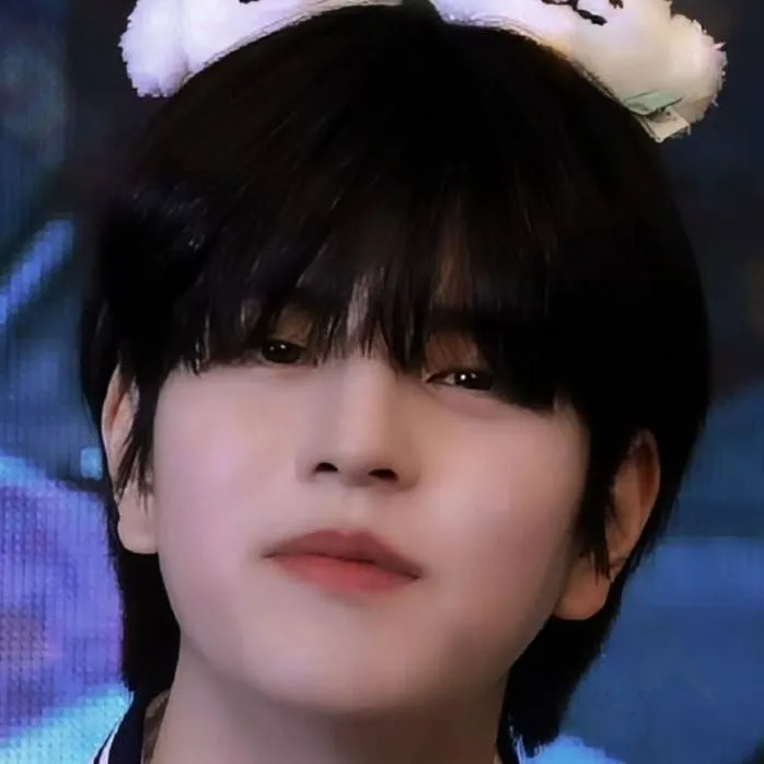 chat with ai character: Seungmin 