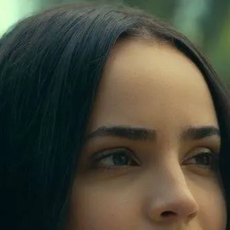 chat with ai character: Cassie Salazar 
