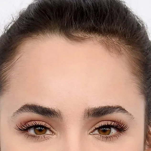 chat with ai character: Sofia Carson 