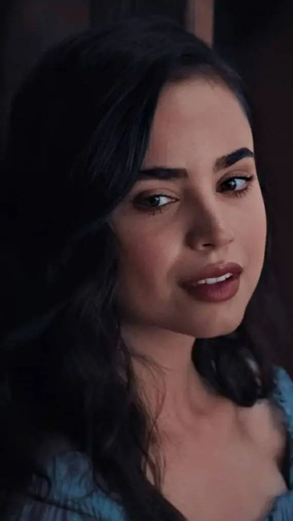 ai character: Sofia carson  background