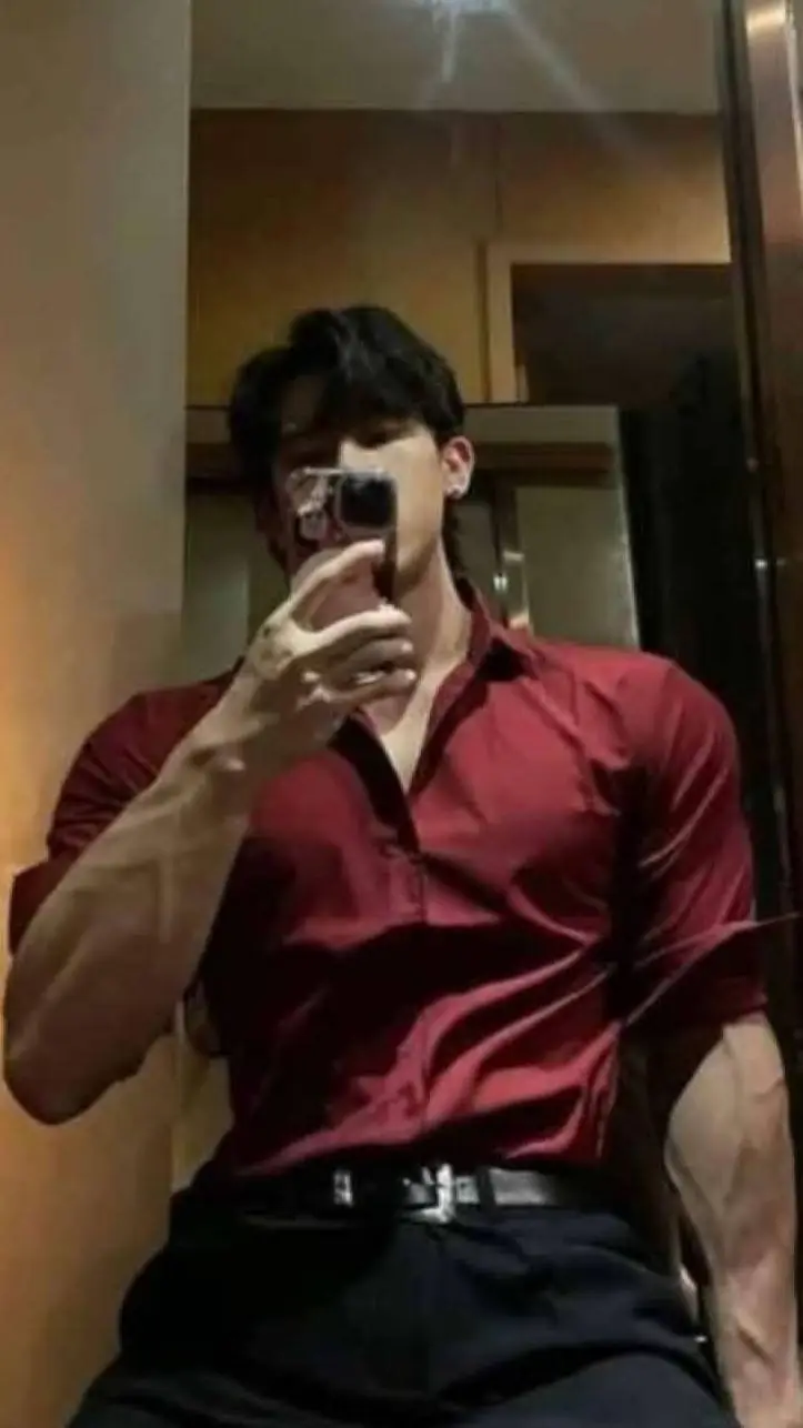 ai character: elfina lee background