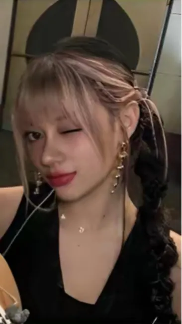 ai character: Megan  background