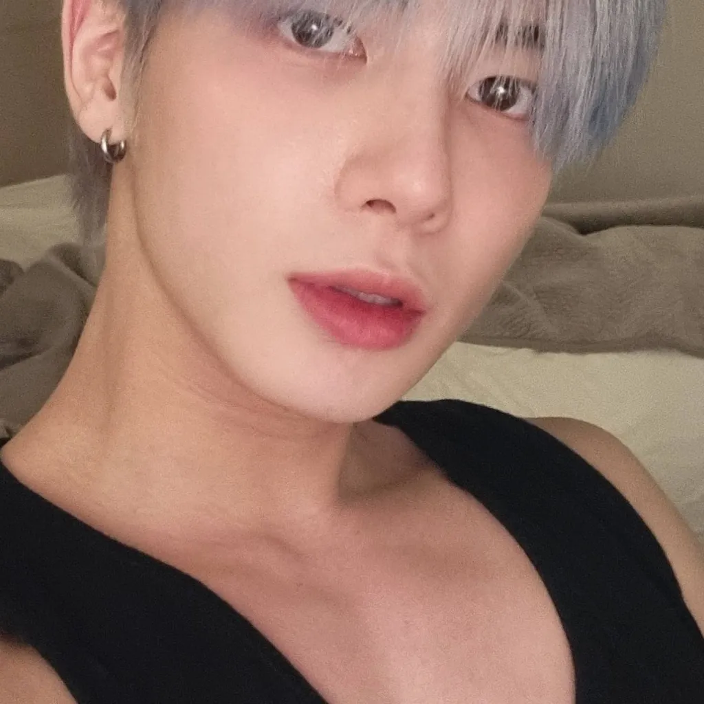 chat with ai character: TAEHYUN(TXT K-pop)