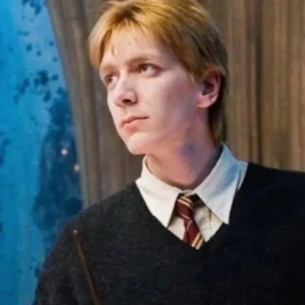 chat with ai character: Fred Weasley 