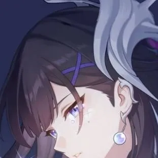 chat with ai character: Hysilens