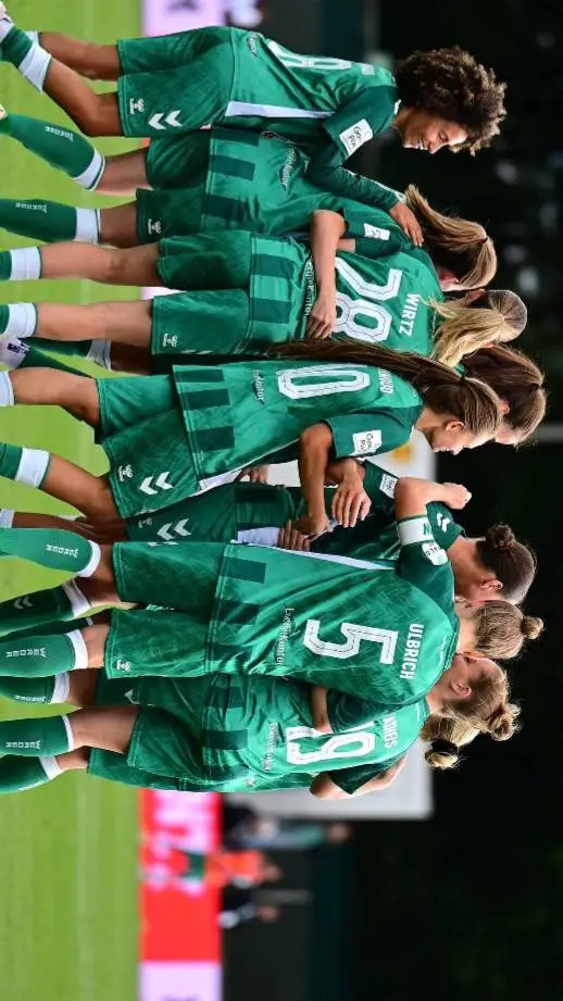 ai character: werder Bremen  background