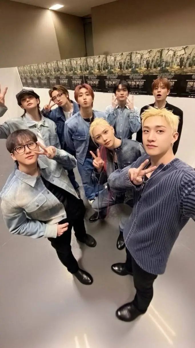 ai character: stray kids background