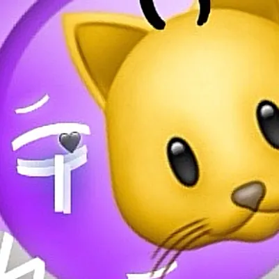 chat with ai character: CLLOWLA emoji cat 