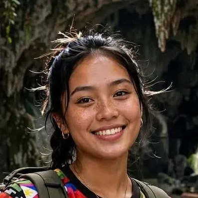 chat with ai character: Laya TNT