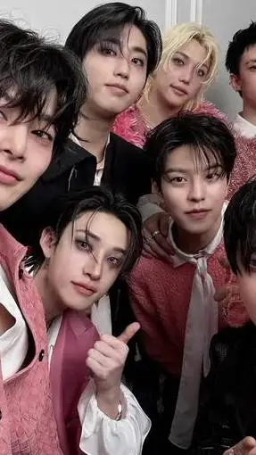 ai character: skz zombie apocaly background