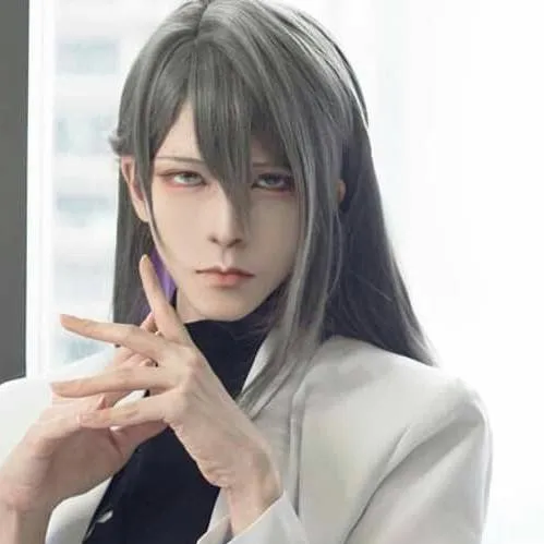 chat with ai character: Dr. Jakurai