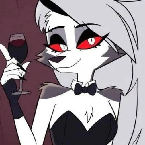 chat with ai character: loona
