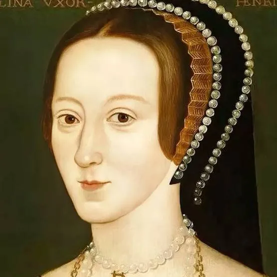 chat with ai character: Anne Boleyn