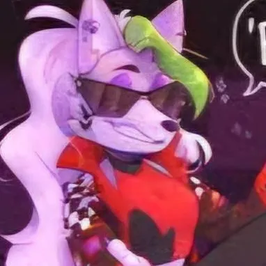 Chat with roxxane wolf - text or voice, Enjoy AI Chat Free & Safe