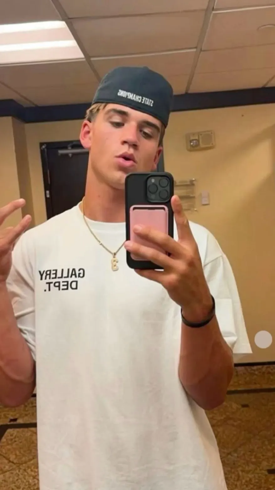 ai character: Brandon  background