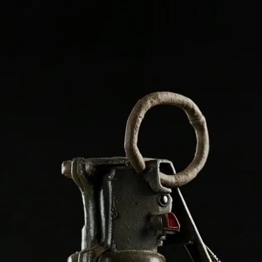 chat with ai character: Grenade!