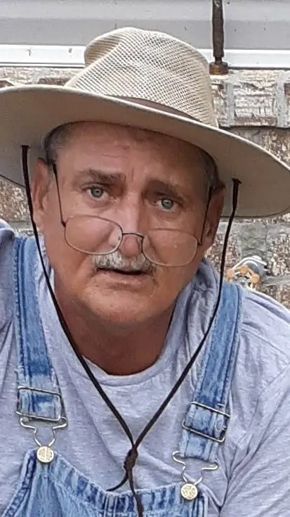 ai character: mister E background