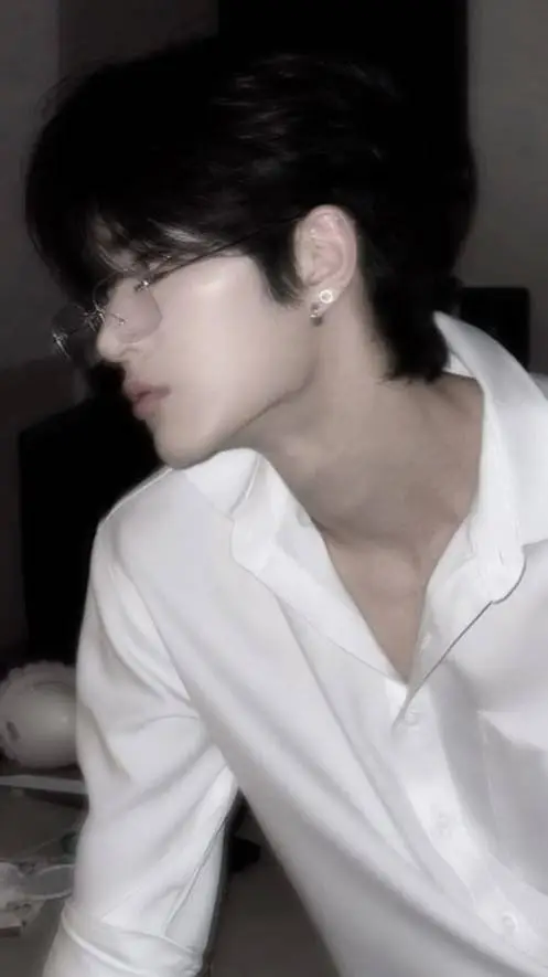 ai character: VENO background