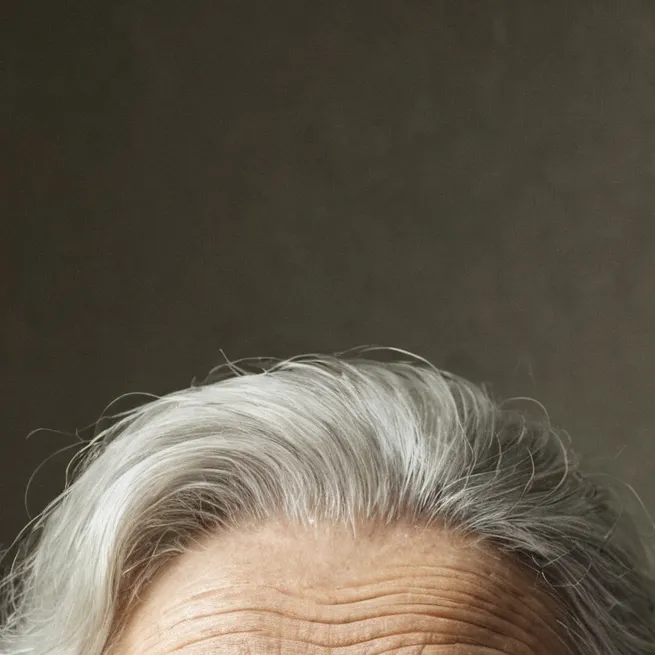 chat with ai character: Your Grandma 👵 